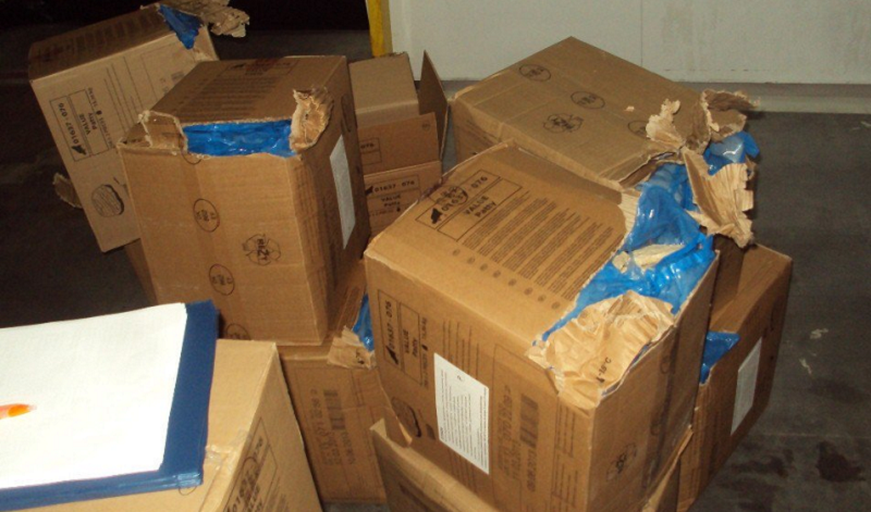 Механические повреждения при перевозке бытовой техники